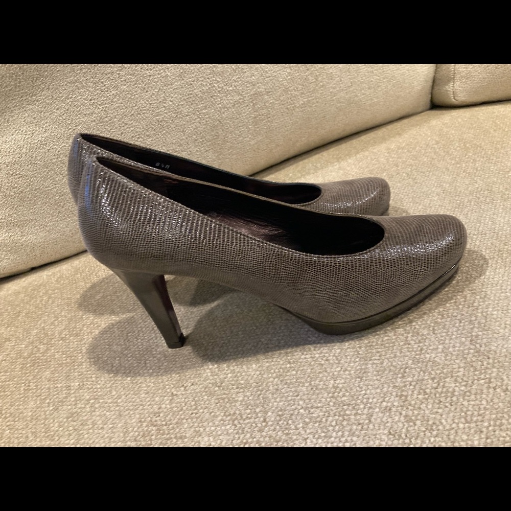 AMALFI BY RANGONI platform pumps 8.5 new